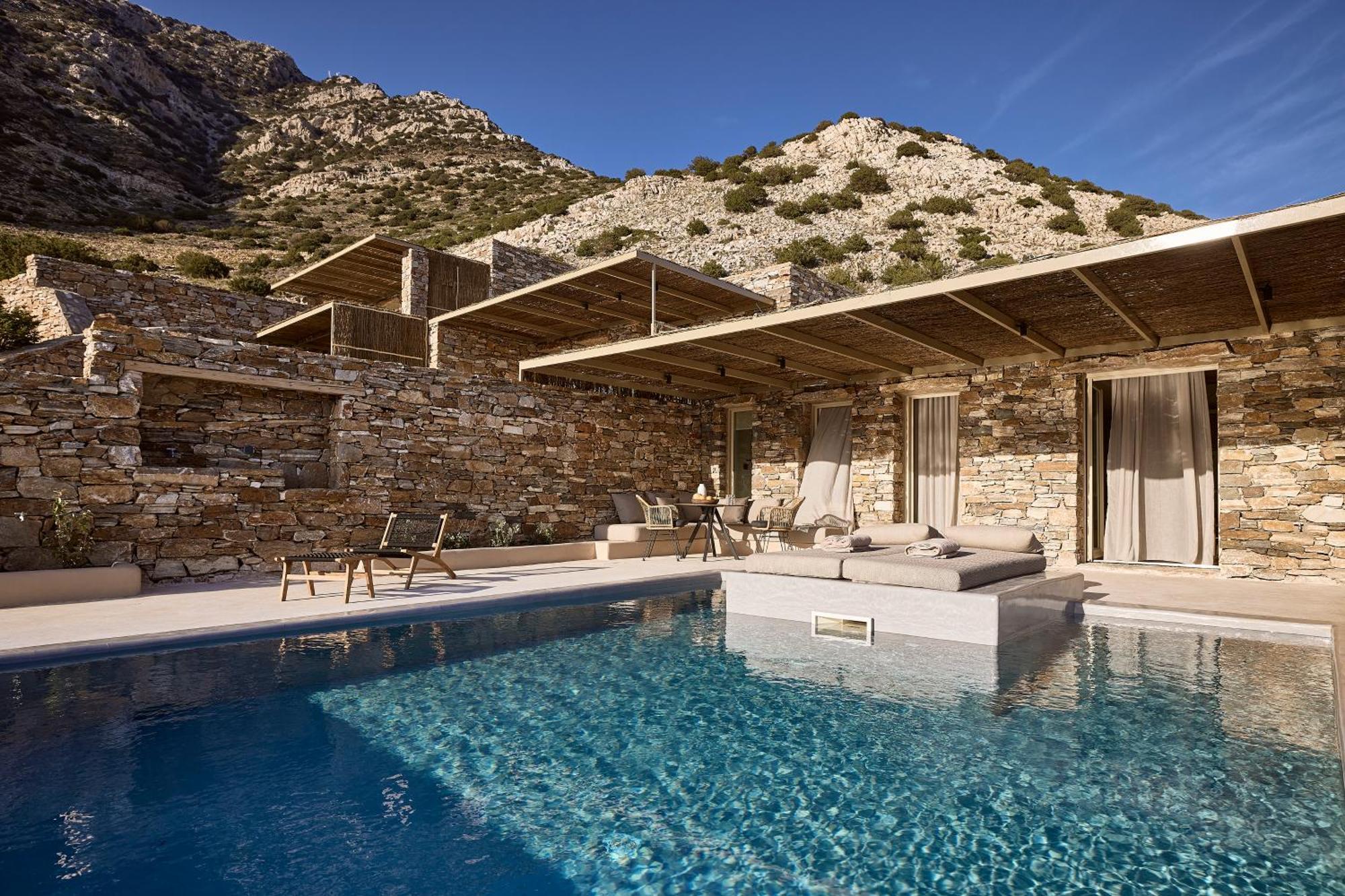 Apsila Pool Suites カマライ 部屋 写真